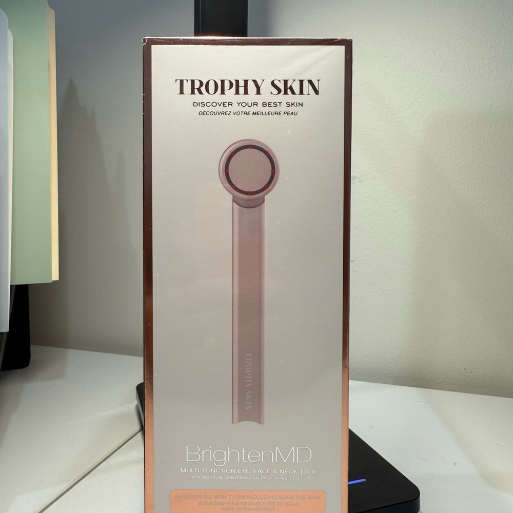 BrightenMD Skincare Device - Pink